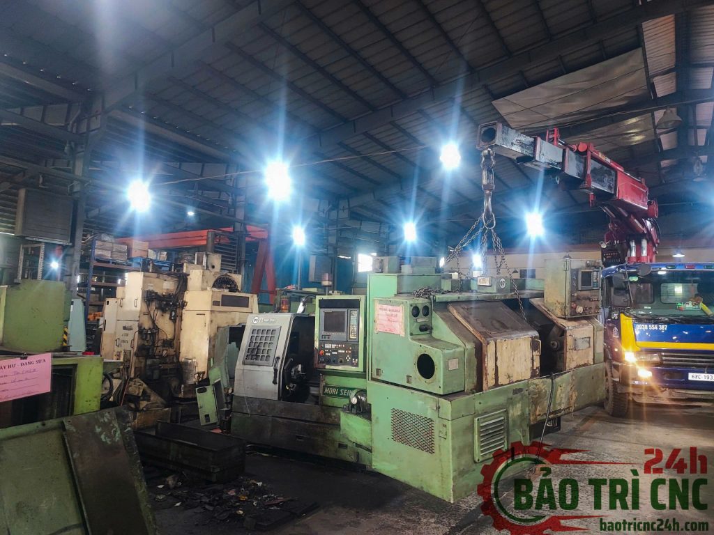 THU MUA MÁY PHAY - TIỆN CNC CŨ THANH LÝ GIÁ CAO TẠI BÌNH DƯƠNG